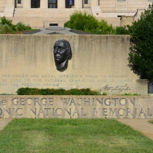 female freemasons near me