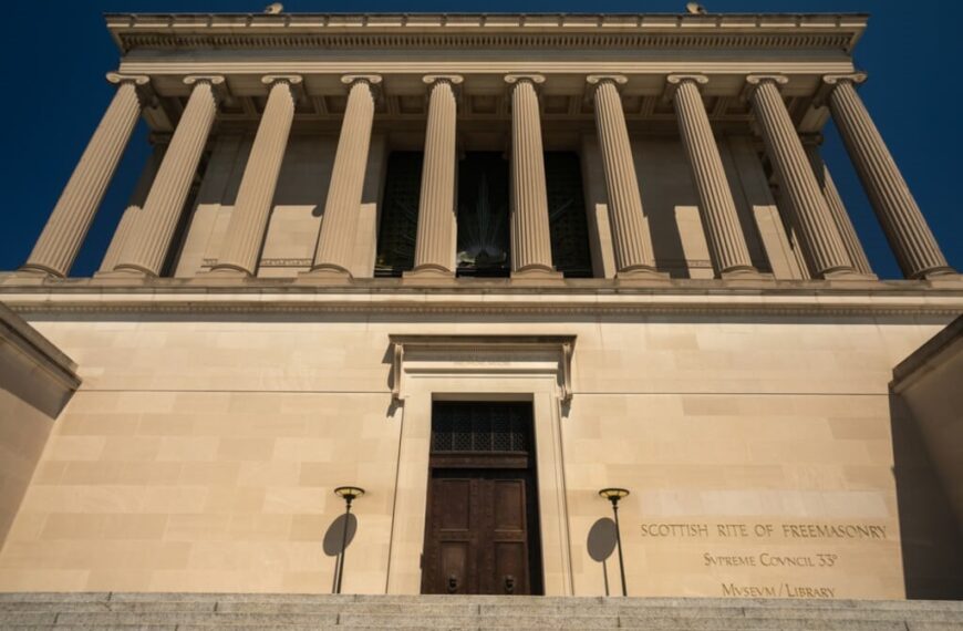 freemasonry and religion