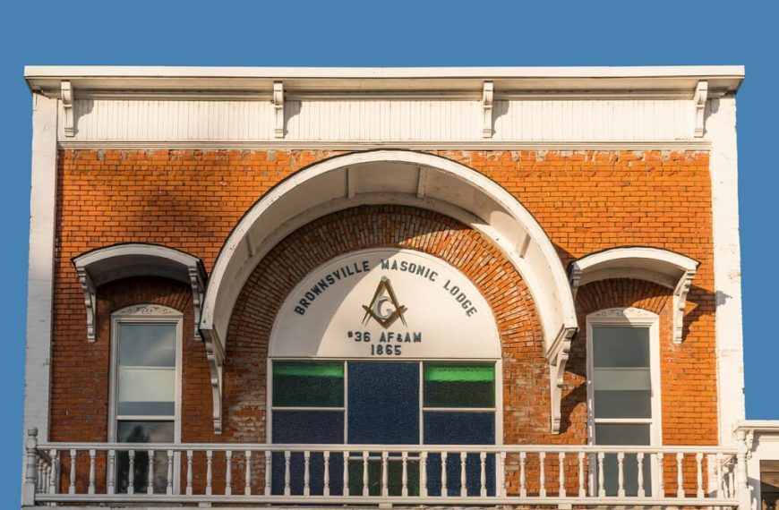 What Is The Benefit Of Becoming A Mason