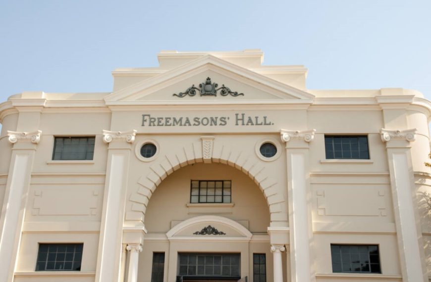 Female Masonic Groups