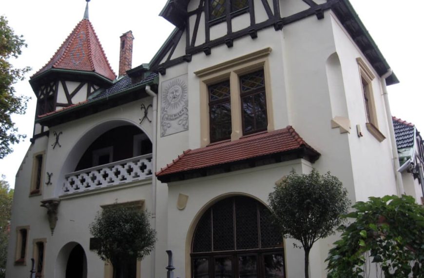 What To Wear To A Masonic Funeral