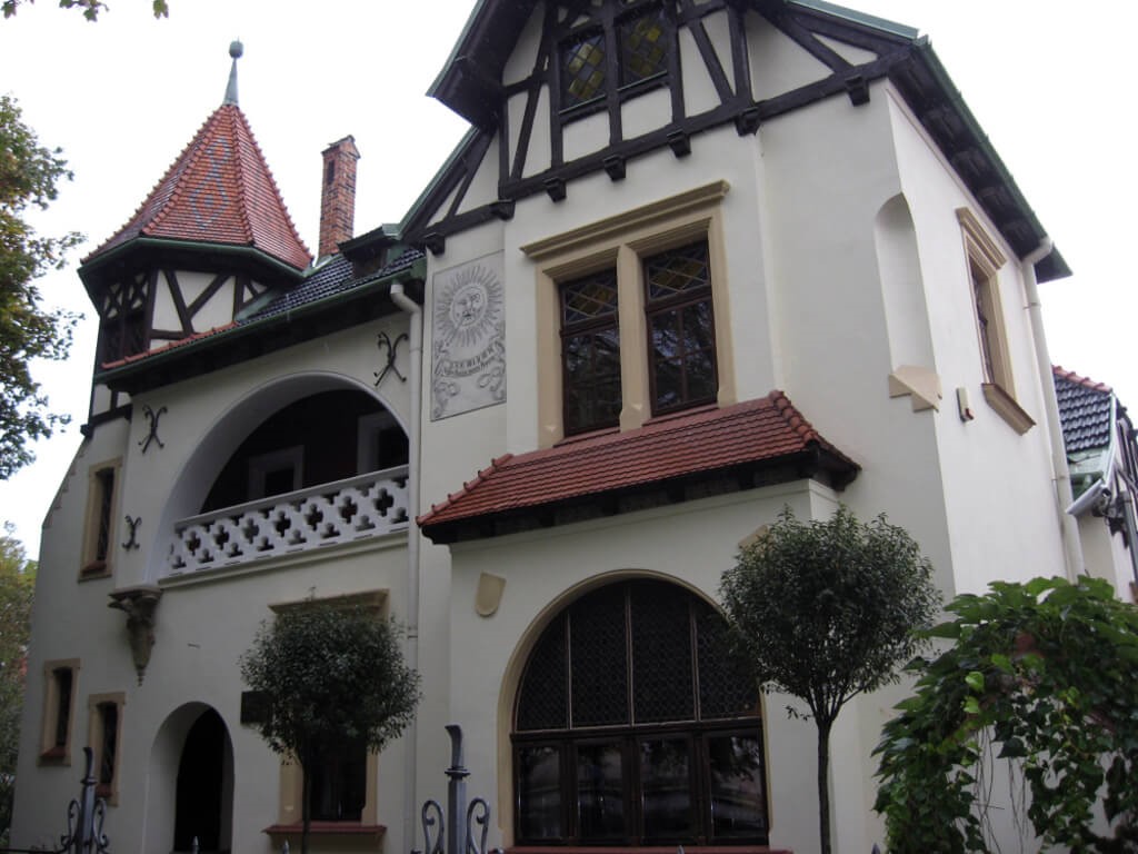 What To Wear To A Masonic Funeral